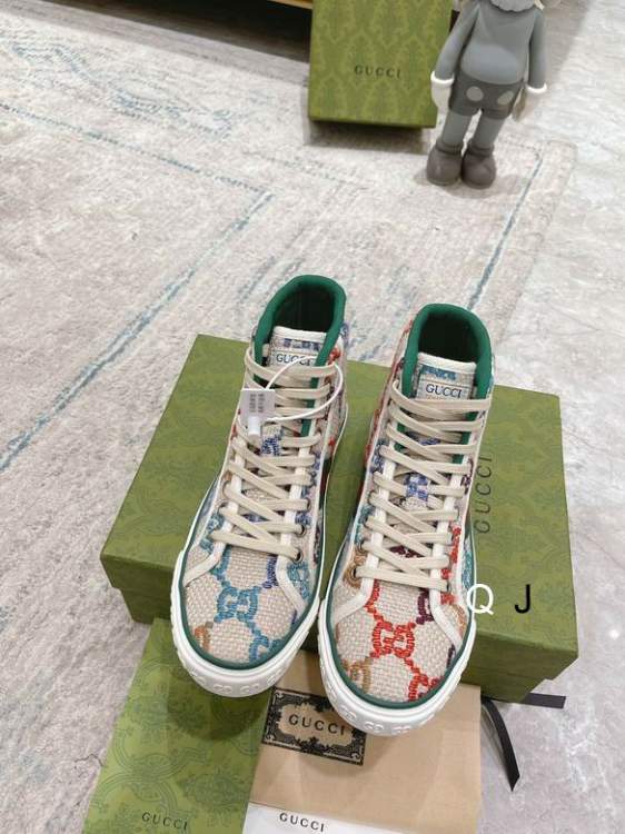 Picture of Gucci Shoes _SKUGuccisz38-45F12135853